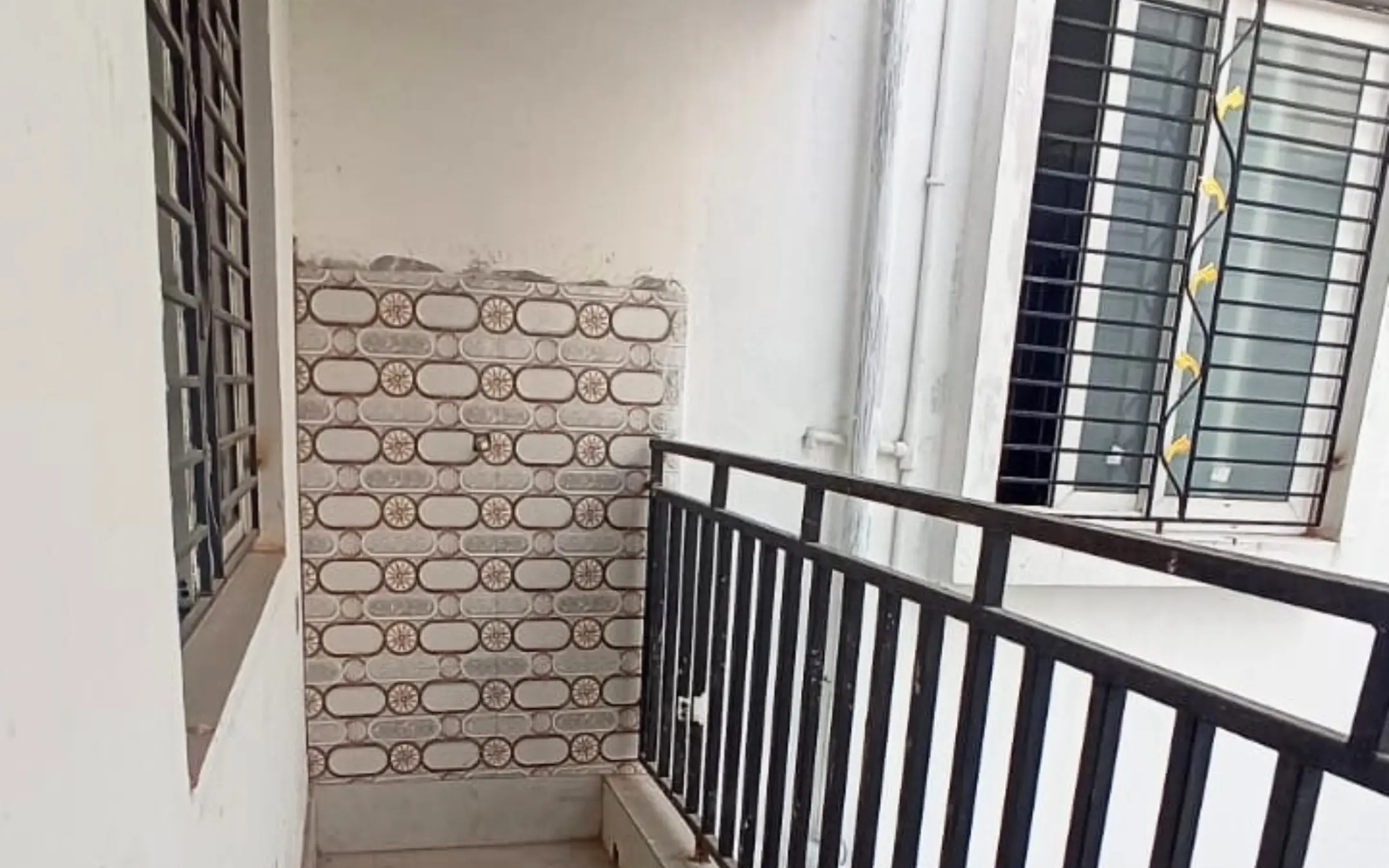 3BHK _ 2BHK FLAT _ Chinar Park _ Kolkata (11)