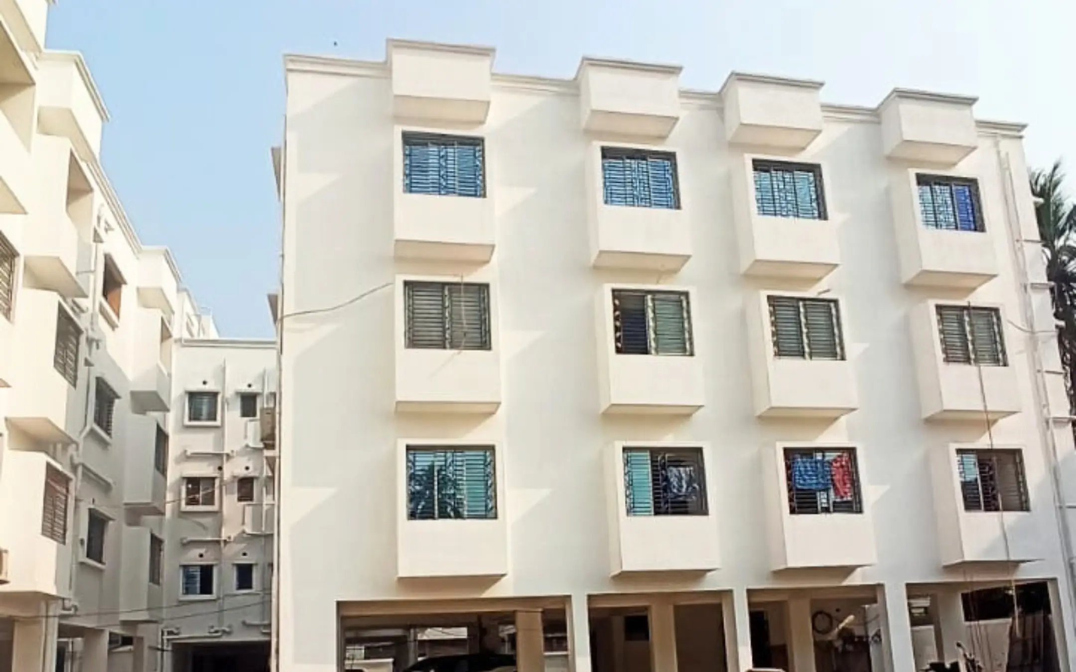 3BHK _ 2BHK FLAT _ Chinar Park _ Kolkata (15) ASHU KUNJ