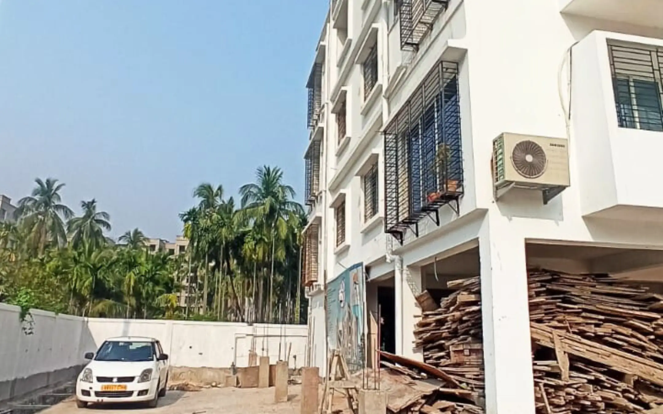 3BHK _ 2BHK FLAT _ Chinar Park _ Kolkata