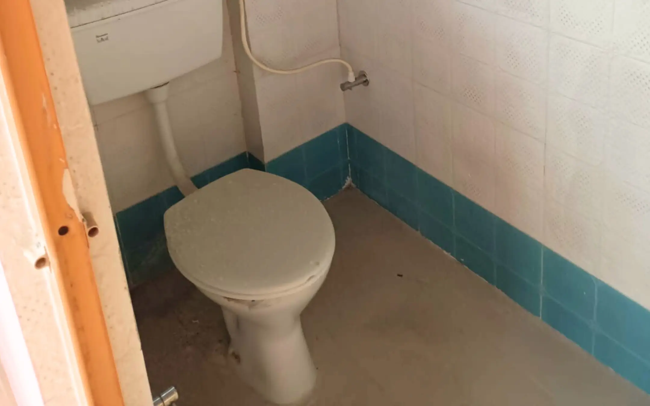 Durga Abasan 2BHK FLAT Chinar Park Kolkata (2)