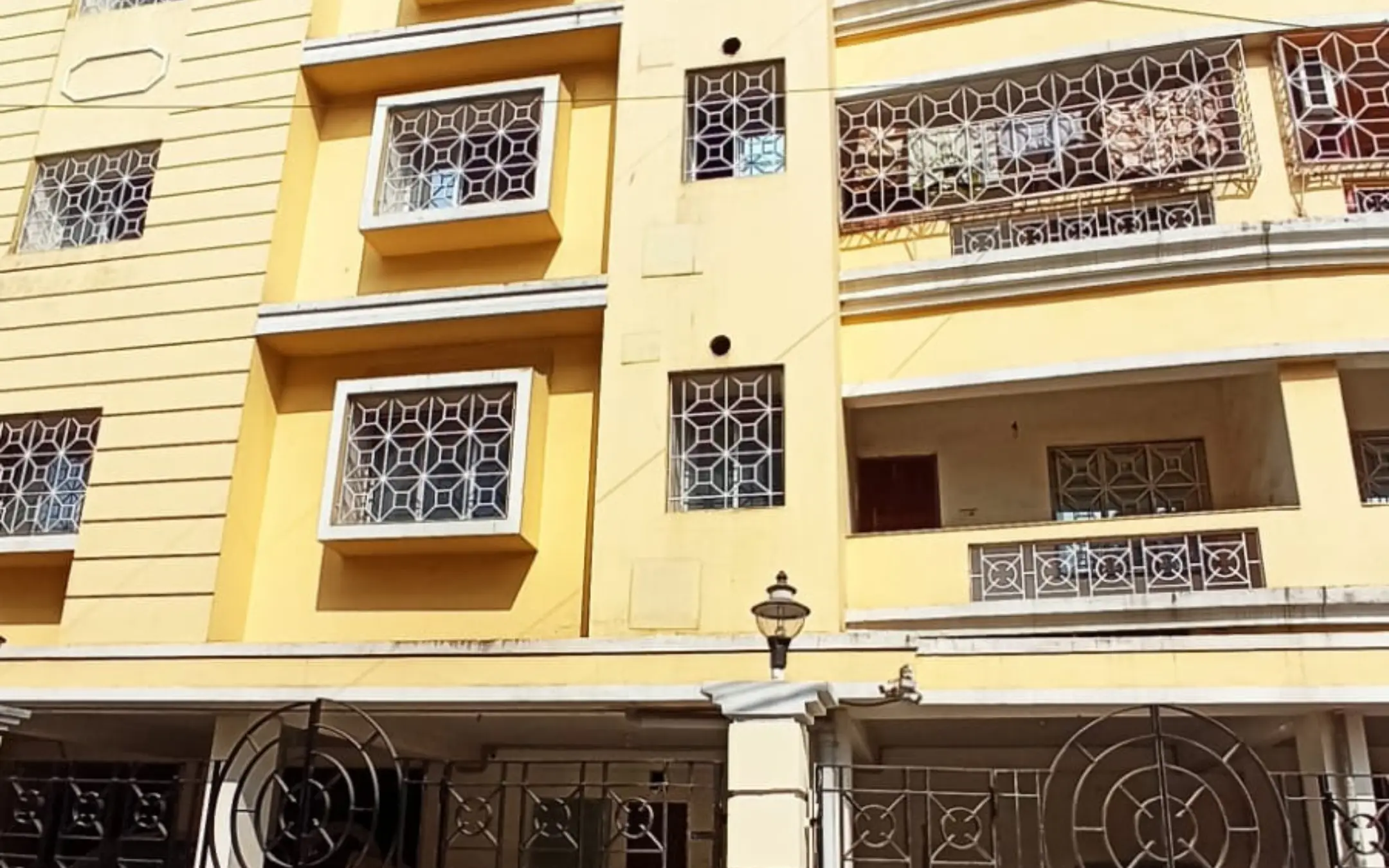 Shree Hary _ 2BHK FLAT _ Chinar Park _ Kolkata (2)