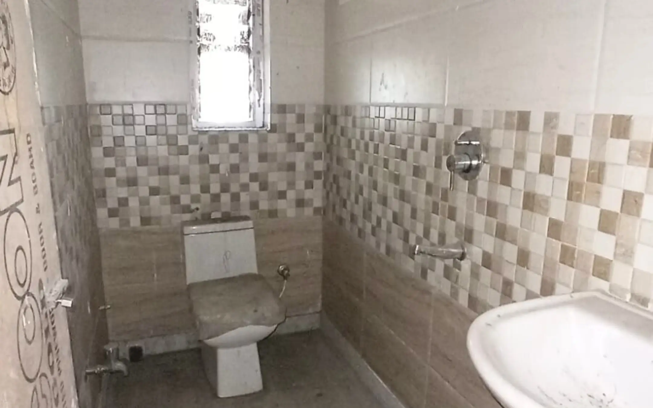 Shree Hary _ 2BHK FLAT _ Chinar Park _ Kolkata (5)