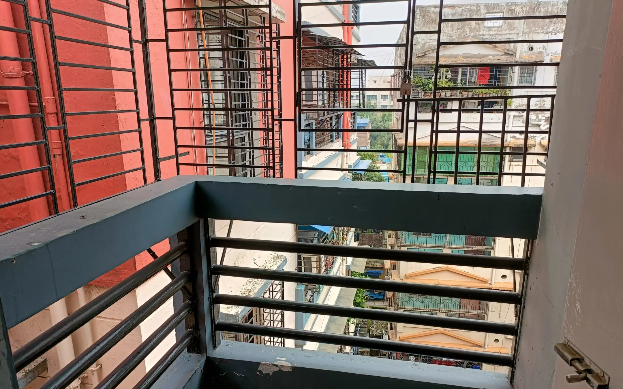 Meena Elegant Rajarhat Kolkata (13)
